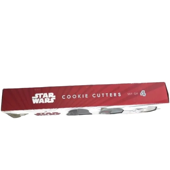 Williams Sonoma Star Wars Cookie Cutters Set of 4 NEW Open‎ Box - Picture 4 of 6